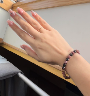 Bracelet Perle Black line rhodonite